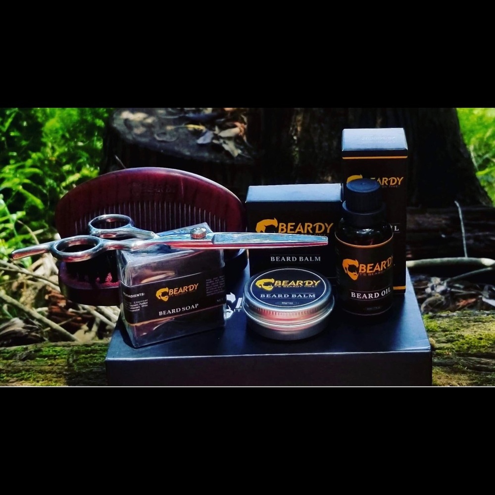 New Beard and Mustache Grooming Kit